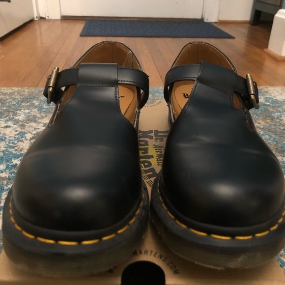 COPY - Dr Marten Polley size 11 Pristine Condition - Picture 2 of 8